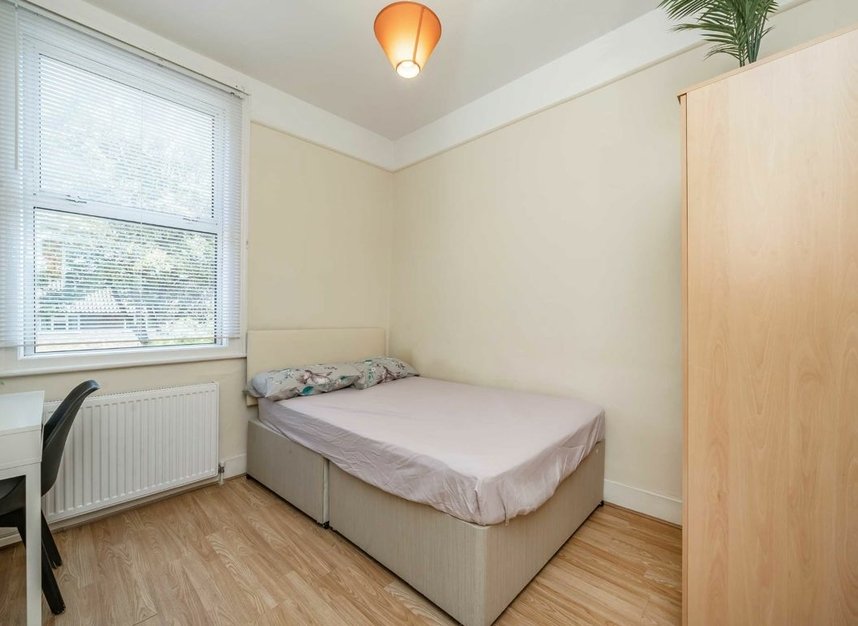 Properties to let in Sydney Road - W13 9EZ view7