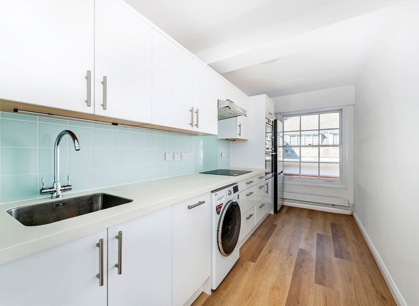 Properties to let in Tavistock Place - WC1H 9RD view3