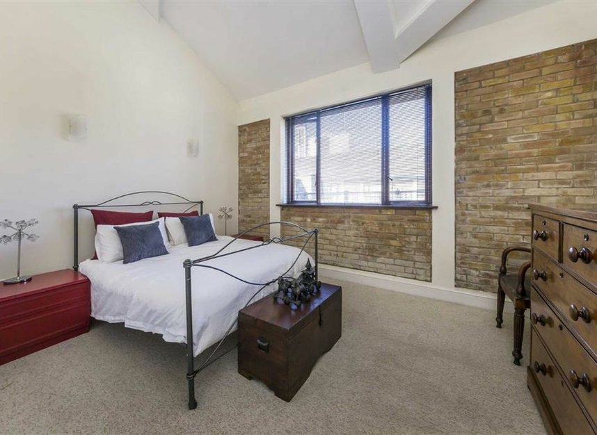 Properties let in Telfords Yard - E1W 2BQ view3