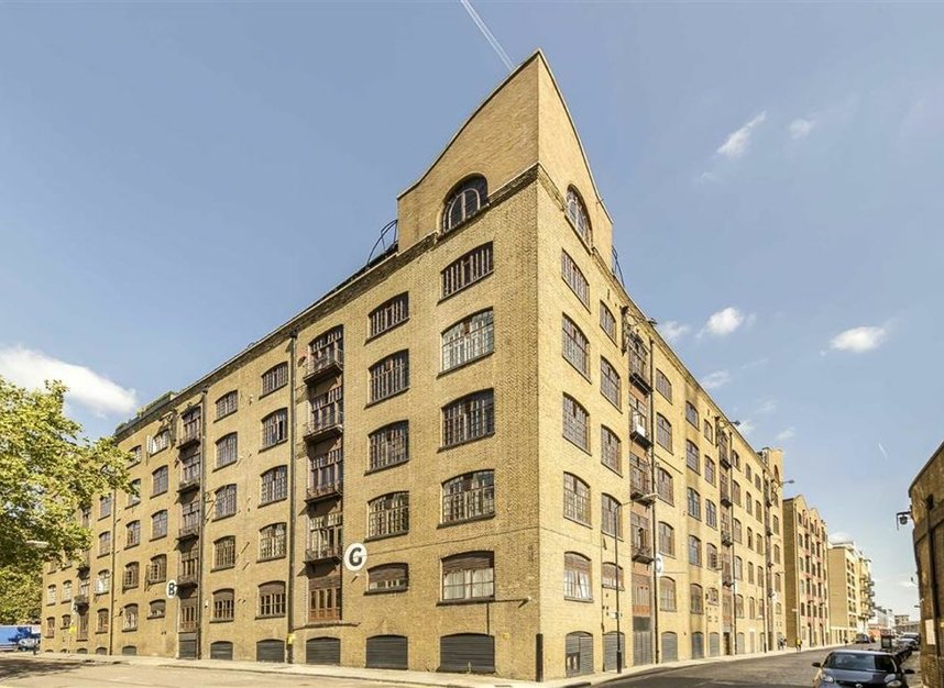 Properties let in Telfords Yard - E1W 2BQ view1