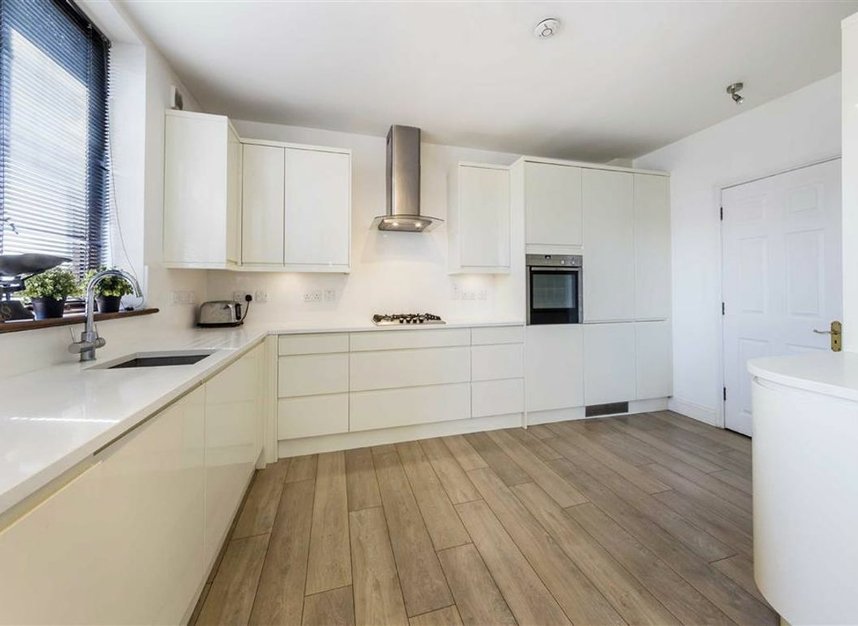 Properties let in Telfords Yard - E1W 2BQ view4