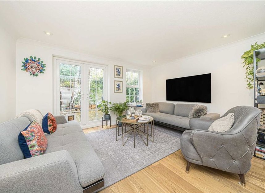Properties let in Temple Road - TW9 2EB view2