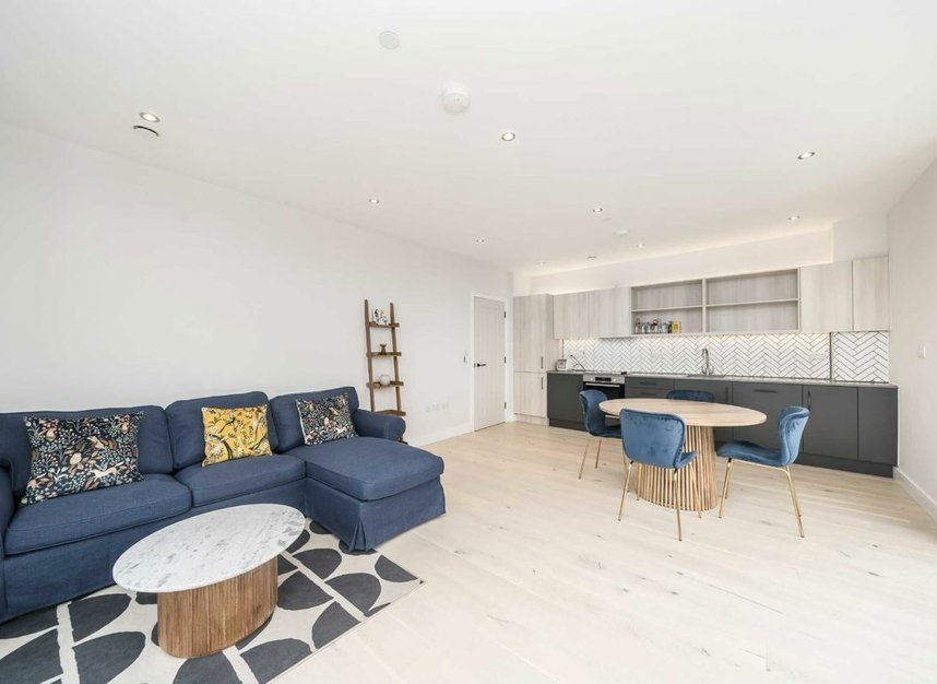 Properties let in The Mall - W5 3BX view5