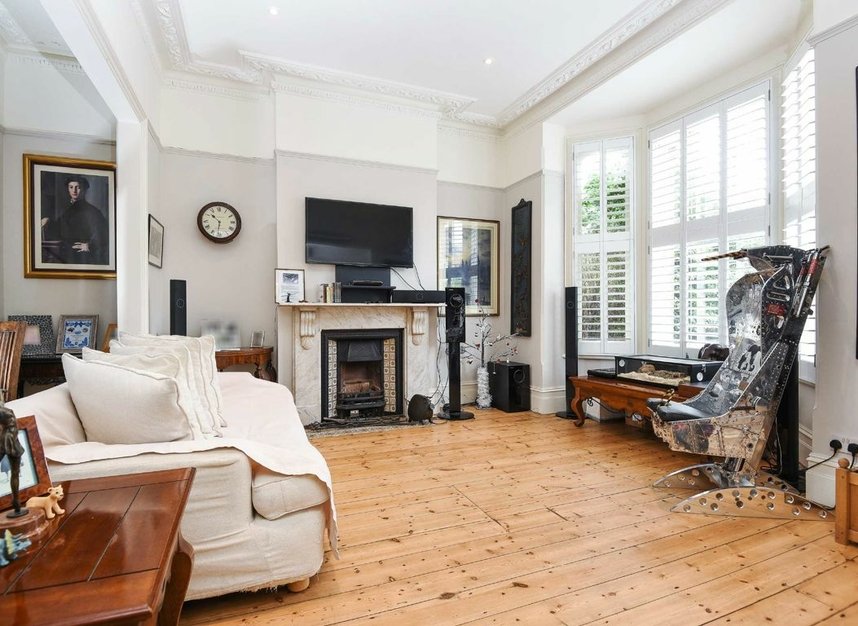 Properties let in Thorncliffe Road - SW2 4JQ view2