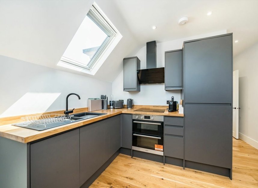 Properties let in Thrale Road - SW16 1NY view3