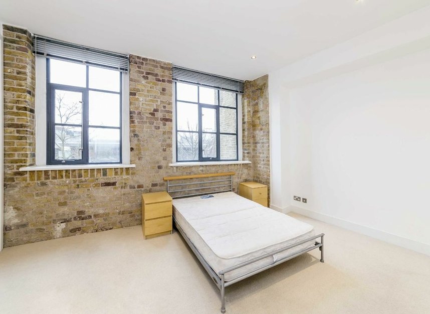 Properties let in Thrawl Street - E1 6RW view4