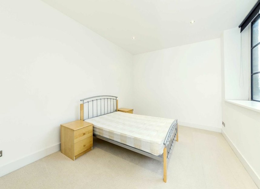 Properties let in Thrawl Street - E1 6RW view6