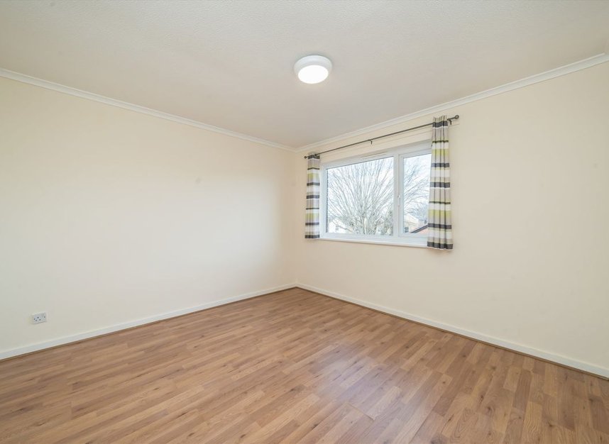 Properties let in Tithe Barn Close - KT2 6RZ view7