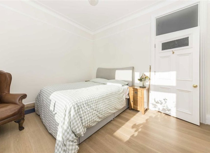 Properties to let in Torrington Place - WC1E 7HH view5