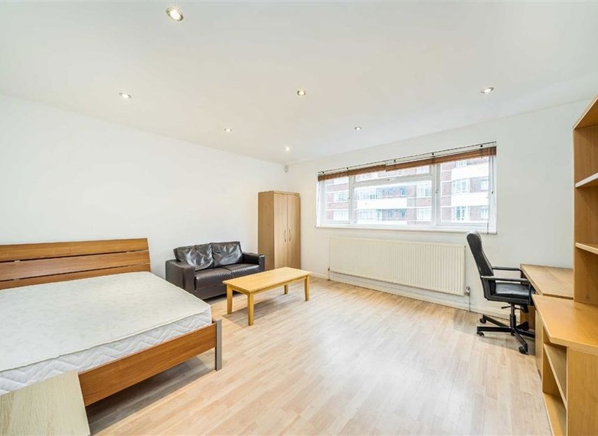 Properties to let in Tottenham Court Road - W1T 5AD view2