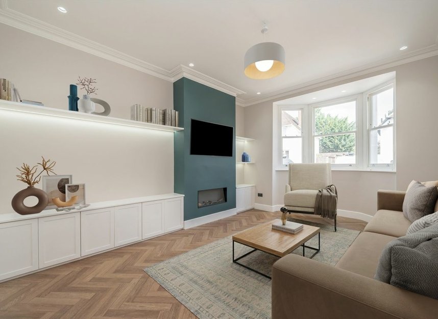 Properties let in Tower Road - TW1 4PD view7