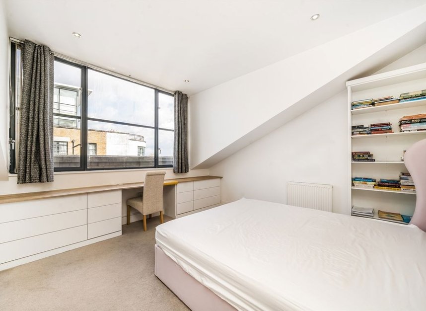 Properties to let in Town Meadow - TW8 0BX view7