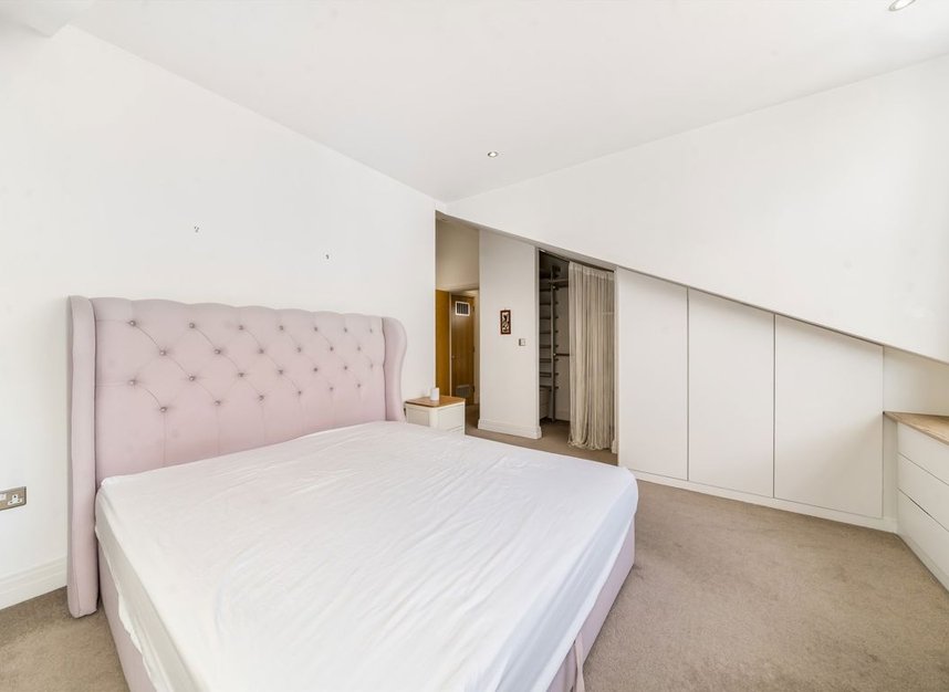 Properties to let in Town Meadow - TW8 0BX view8