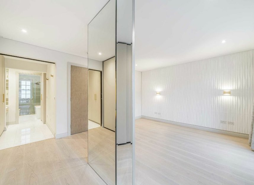 Properties let in Townshend Road - NW8 6LJ view5