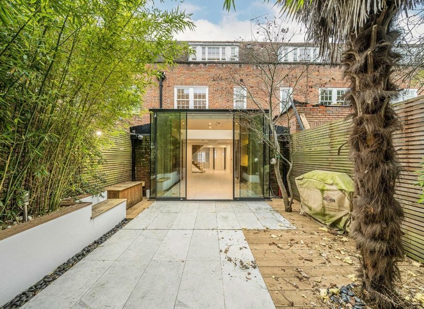 Properties let in Townshend Road - NW8 6LJ view1