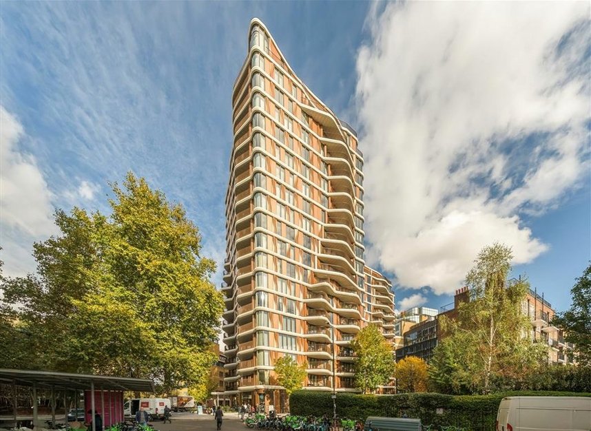 Properties let in Triptych Place - SE1 9FL view1