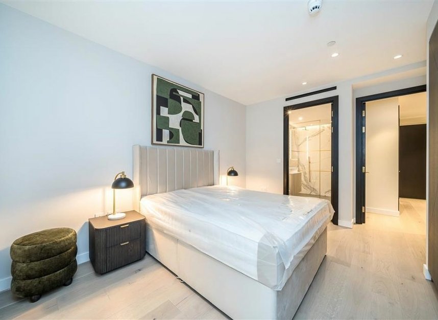 Properties let in Triptych Place - SE1 9RD view5