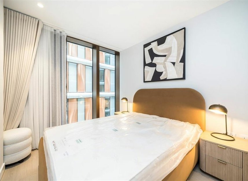 Properties let in Triptych Place - SE1 9RD view6