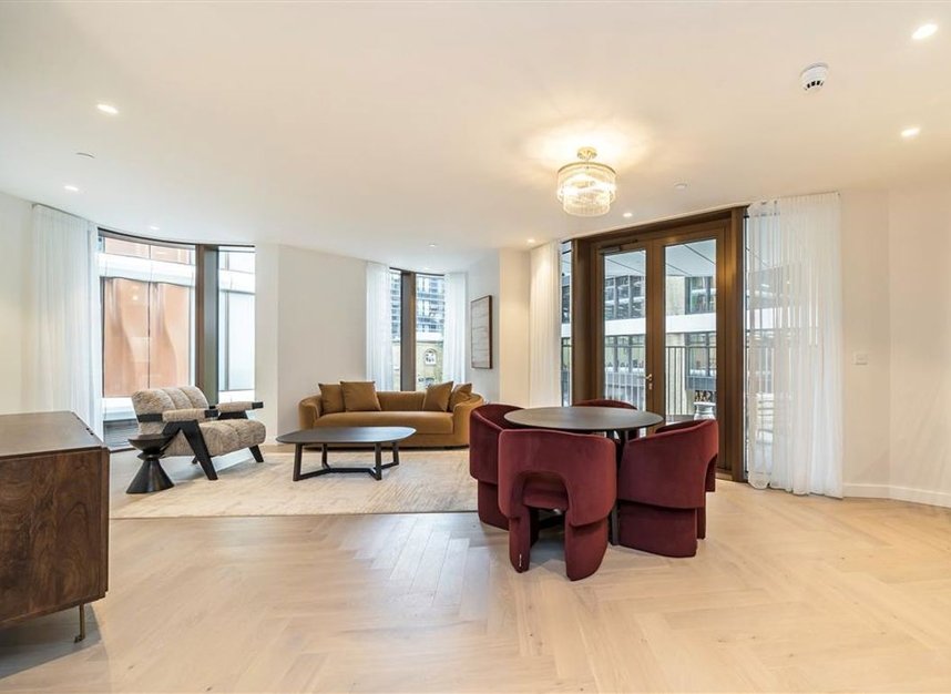 Properties to let in Triptych Place - SE1 9RD view2