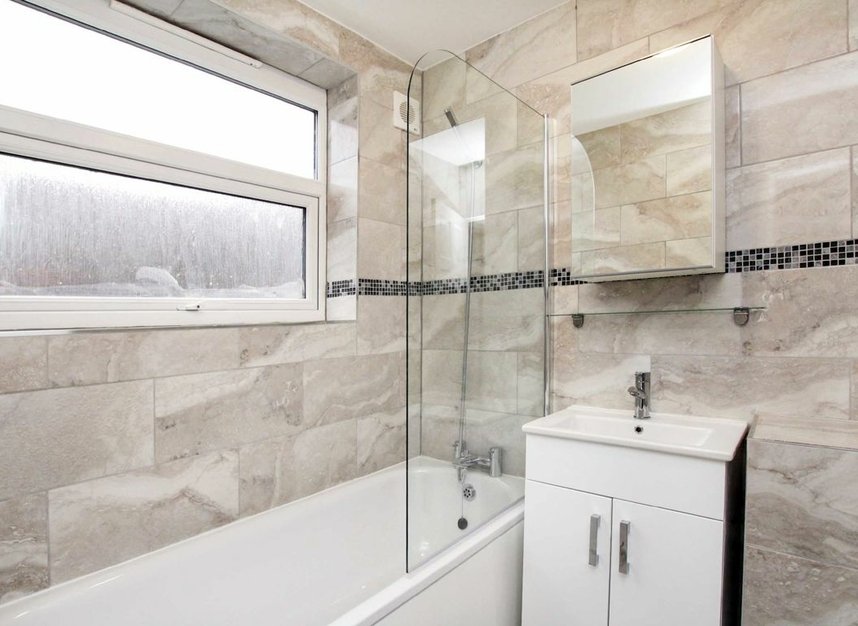 Properties let in Ullathorne Road - SW16 1SA view4
