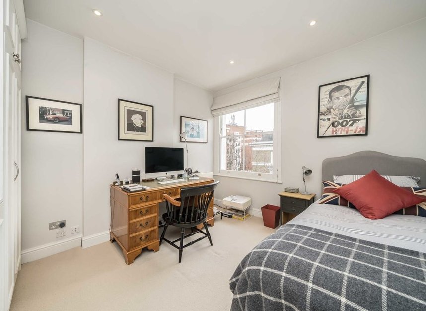 Properties to let in Upper Addison Gardens - W14 8AL view8