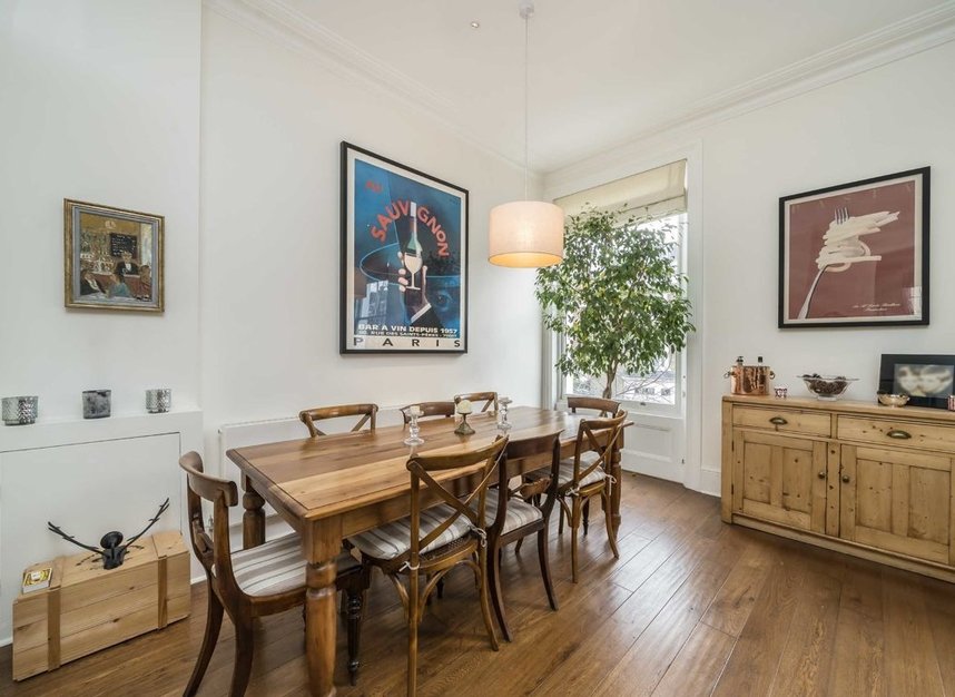 Properties to let in Upper Addison Gardens - W14 8AL view3