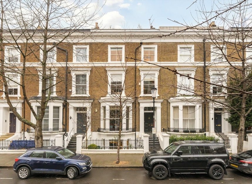 Properties to let in Upper Addison Gardens - W14 8AL view10