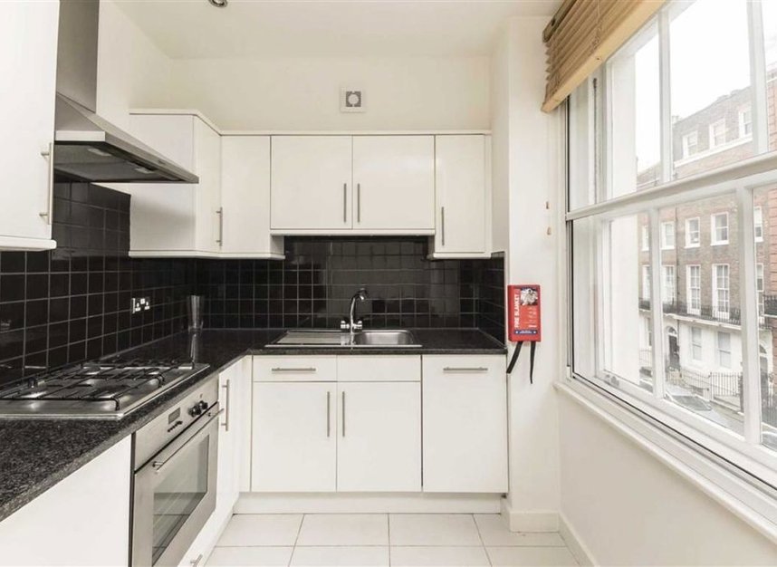 Properties let in Upper Berkeley Street - W1H 7QZ view3