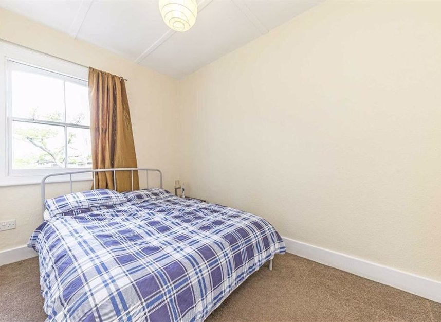 Flat to rent in Upper Brockley Road, London, SE4 (Ref 196220) Dexters