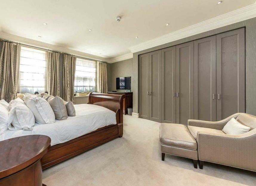 Properties to let in Upper Grosvenor Street - W1K 2NA view8