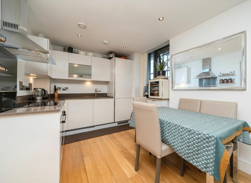 Properties let in Uxbridge Road - W5 2SN view3