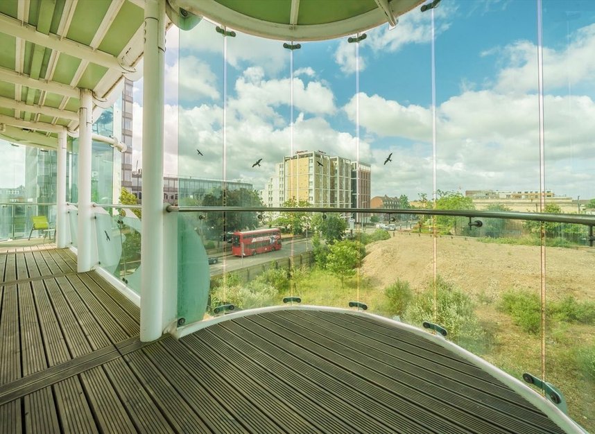 Properties let in Uxbridge Road - W5 2SS view8