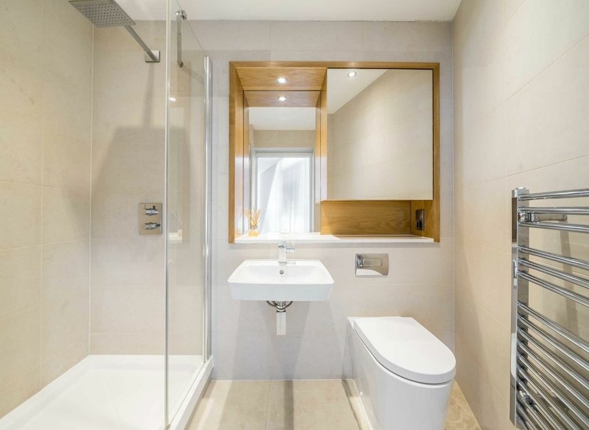 Properties let in Uxbridge Road - W5 2SN view11