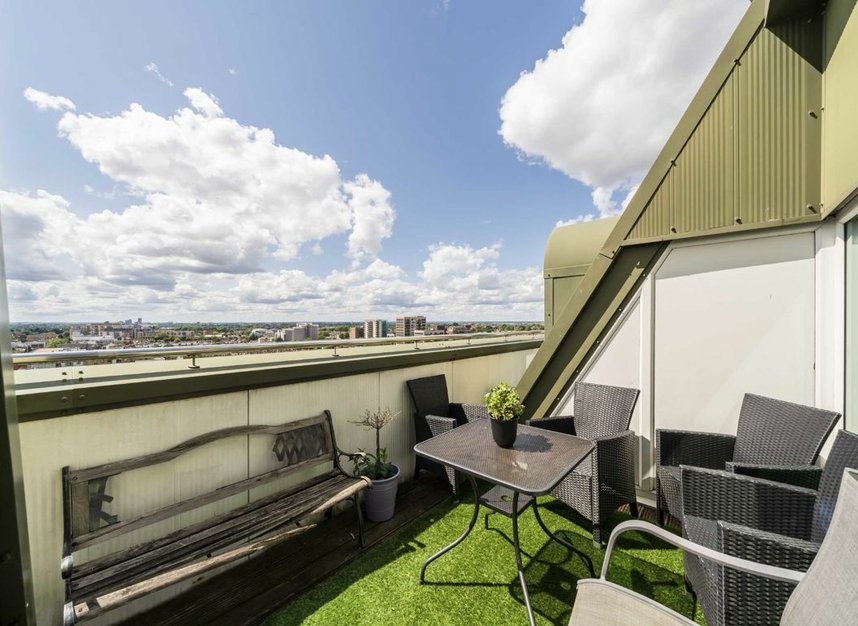Properties let in Uxbridge Road - W5 2SU view9