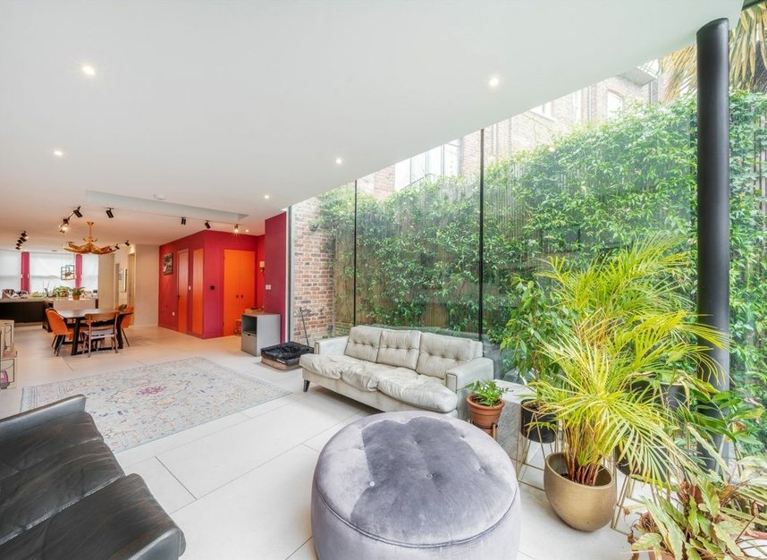 Properties let in Vale Of Health - NW3 1AN view5