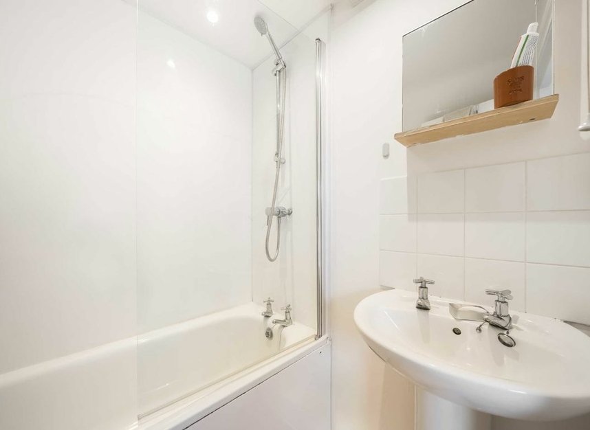 Properties let in Valnay Street - SW17 8PT view7