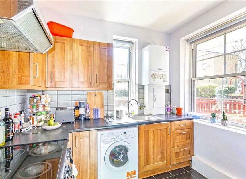 Properties let in Vauban Estate - SE16 3QU view3