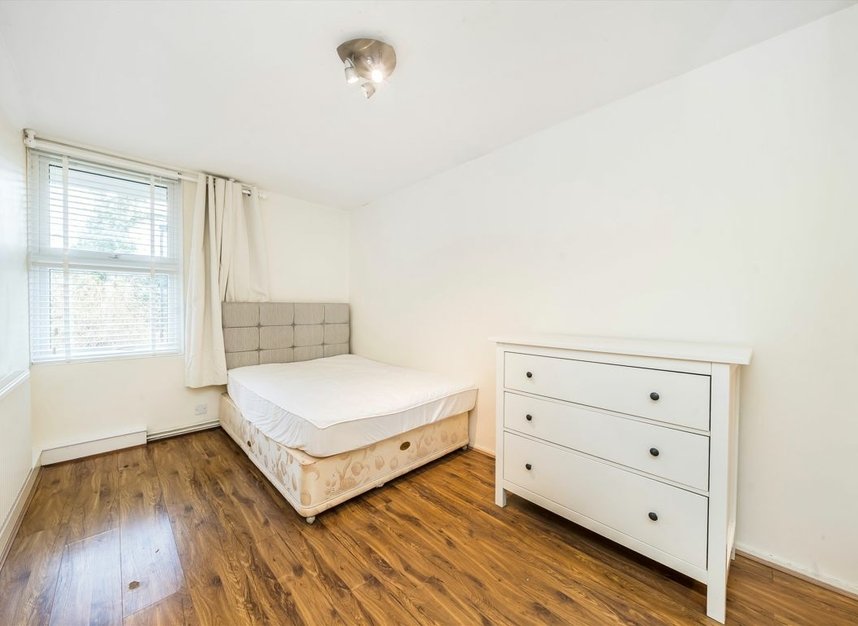 Properties let in Walney Walk - N1 2PU view3