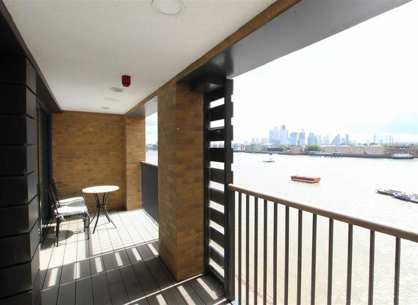 Properties let in Wapping High Street - E1W 3PA view1