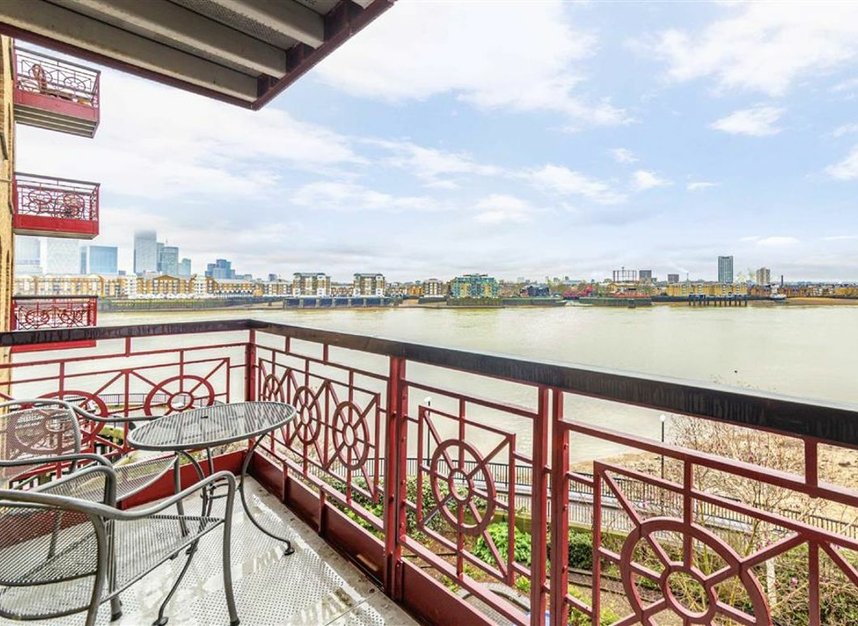 Properties let in Wapping Wall - E1W 3TF view8
