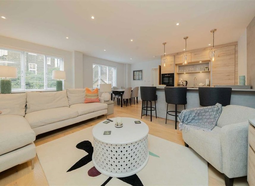 Properties let in Warren Mews - W1T 6AN view2