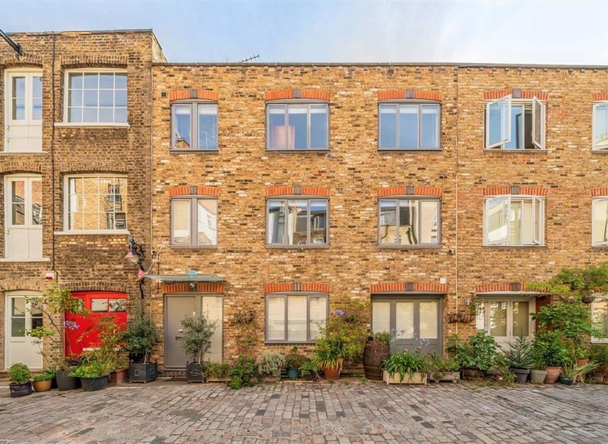 Properties let in Warren Mews - W1T 6AN view1