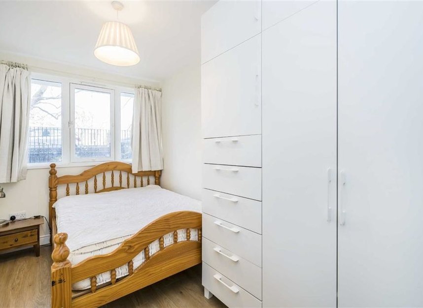 Flat to rent in Warwick Crescent, London, W2 (Ref 196108) Dexters