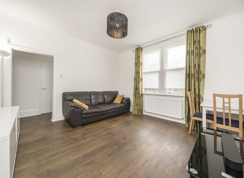 Properties let in Wellesley Road - W4 3AL view2