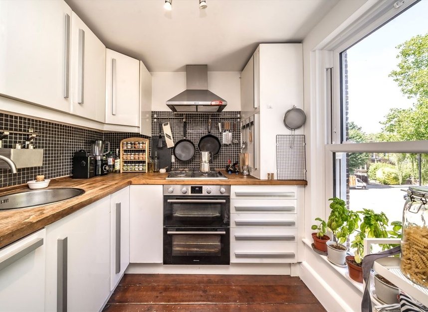 Properties let in Wellesley Road - W4 4BZ view3