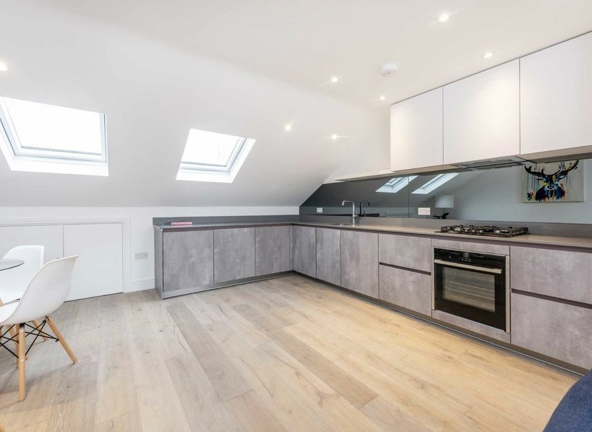 Properties to let in Weltje Road - W6 9TG view4