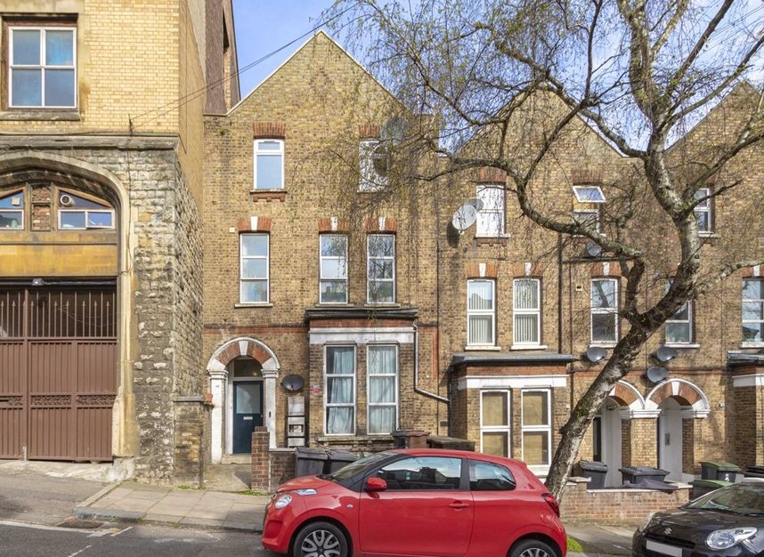 Flat to rent in Wembury Road, London, N6 (Ref 179789) Dexters