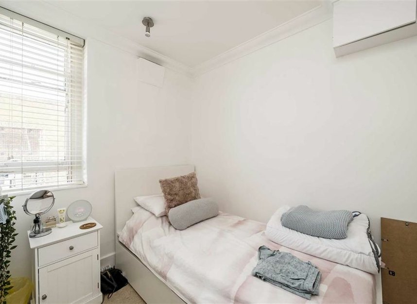 Properties let in Westbourne Terrace - W2 3UN view4