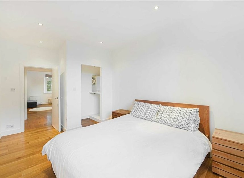 Properties let in Westbourne Terrace - W2 3UN view4