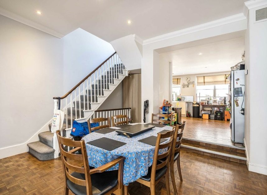Properties let in Westmoreland Terrace - SW1V 4AG view3